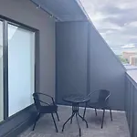 Appartamento Location Center With Balcony And Free Parking Kotimaailma