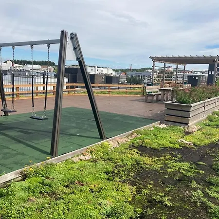 Location Center With Balcony And Free Parking Kotimaailma